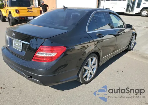 WDDGF4HB8CR215271